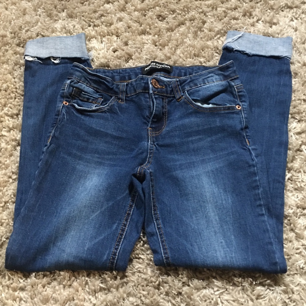 Almost Famous Premium Ladies blue jeans